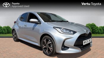 Toyota Yaris 1.5 Hybrid Design 5dr CVT Hybrid Hatchback